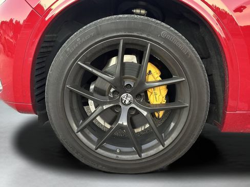 Used 2020 Alfa Romeo Stelvio Sport w/ Quick Order Package 22J Sport image 34