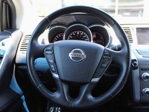 Used 2014 Nissan Murano SV AWD/4WD image 14