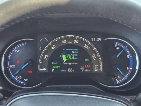 Used 2021 Toyota RAV4 XSE AWD/4WD image 12