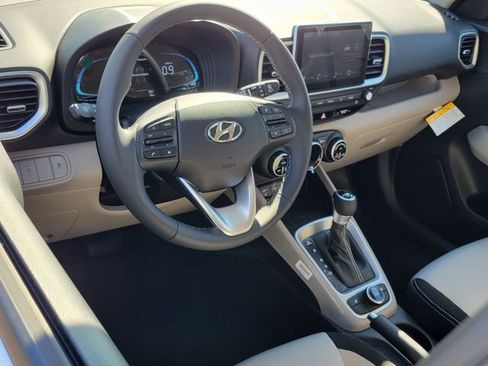 New 2026 Hyundai Venue SEL image 3