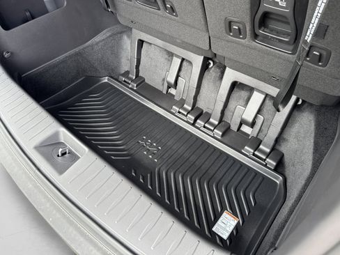 New 2026 Kia Carnival SX Prestige FWD image 25