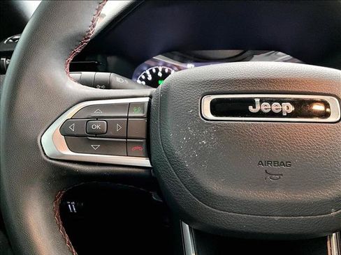 Used 2024 Jeep Compass Trailhawk AWD/4WD image 20
