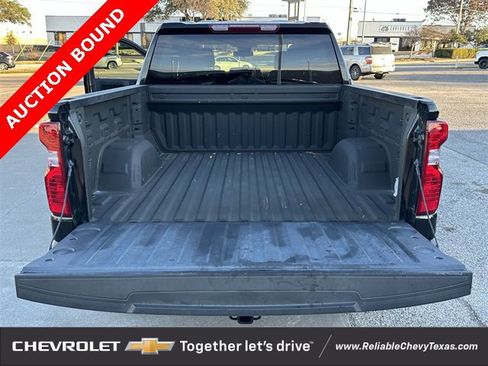 Certified 2023 Chevrolet Silverado 1500 Custom image 30
