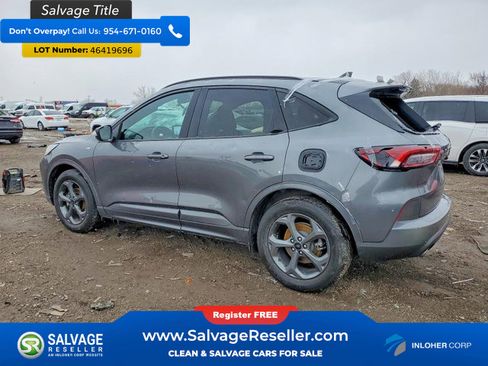 Used 2024 Ford Escape ST-Line image 3