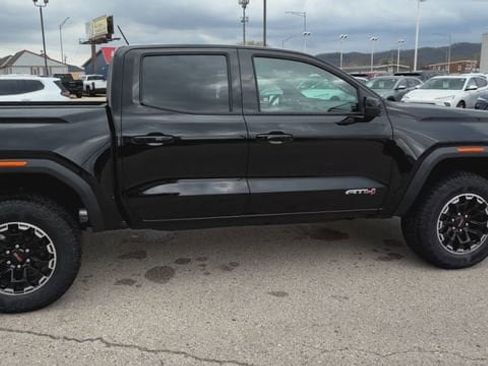 New 2026 GMC Canyon AT4 w/ Technology Plus Package image 9