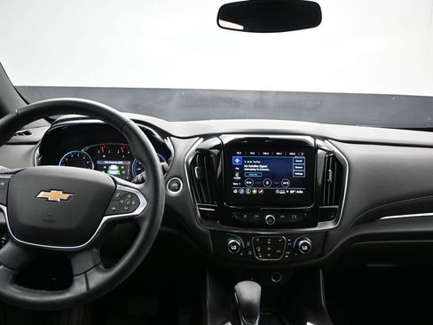 Used 2024 Chevrolet Traverse LT FWD image 19