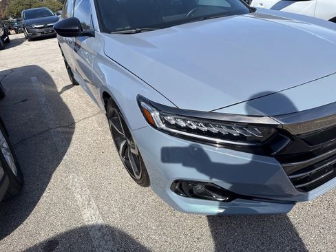 Used 2022 Honda Accord Sport image 3