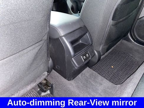 Used 2019 Subaru Outback 2.5i Premium AWD/4WD image 16