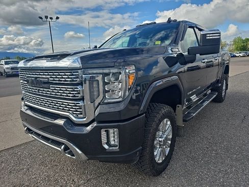 Used 2020 GMC Sierra 2500 Denali image 3
