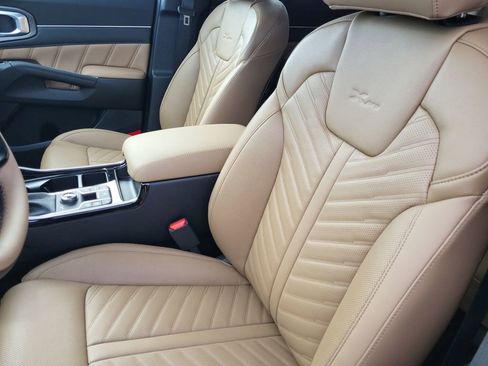 New 2026 Kia Sorento SX Prestige image 9