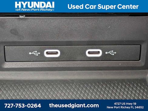Used 2024 Volkswagen Atlas SEL Premium R-Line AWD/4WD image 34