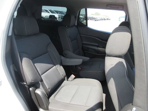 Used 2021 GMC Acadia SLE w/ Driver Convenience Package FWD image 22