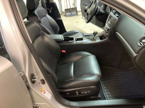 Used 2012 Lexus IS 350 AWD image 5