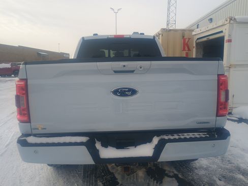 Used 2022 Ford F150 XLT w/ Equipment Group 302A High image 12