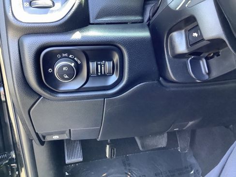 Used 2019 RAM 2500 Laramie image 15