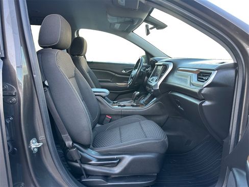 Used 2019 GMC Acadia SLE w/ Driver Alert Package I image 16