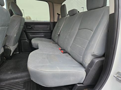 Used 2018 RAM 2500 Tradesman w/ Popular Equipment Group image 30
