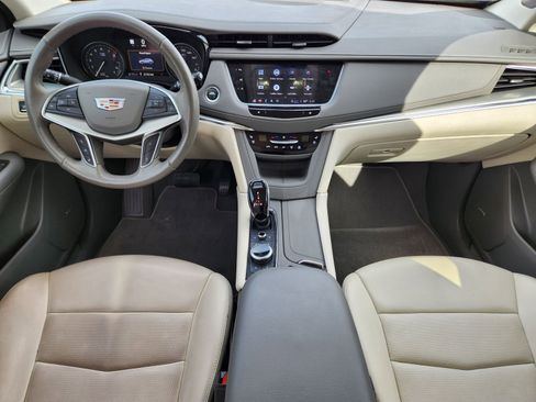 Used 2023 Cadillac XT5 Premium Luxury w/ Technology Package image 29