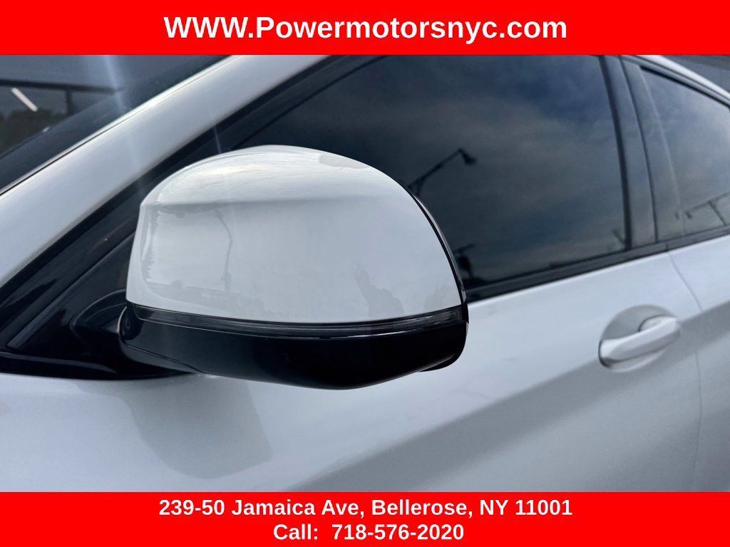 Used 2021 BMW X4 xDrive30i w/ M Sport Package AWD/4WD image 12