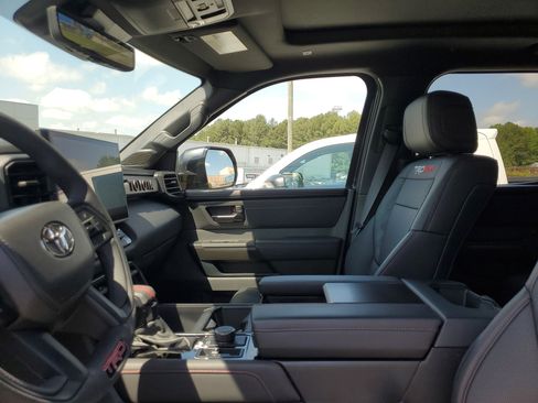 Used 2025 Toyota Tundra TRD Pro AWD/4WD image 17