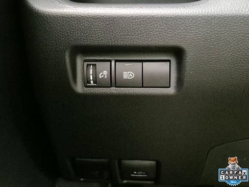Used 2024 Toyota RAV4 XLE FWD image 18
