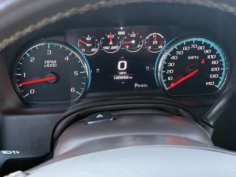 Used 2018 GMC Yukon XL Denali w/ Denali Ultimate Package AWD/4WD image 32
