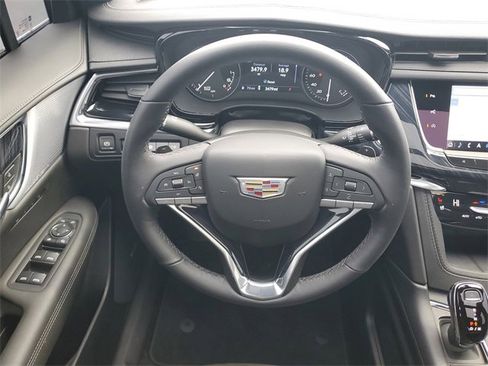 Certified 2024 Cadillac XT6 Premium Luxury w/ Technology Package image 30