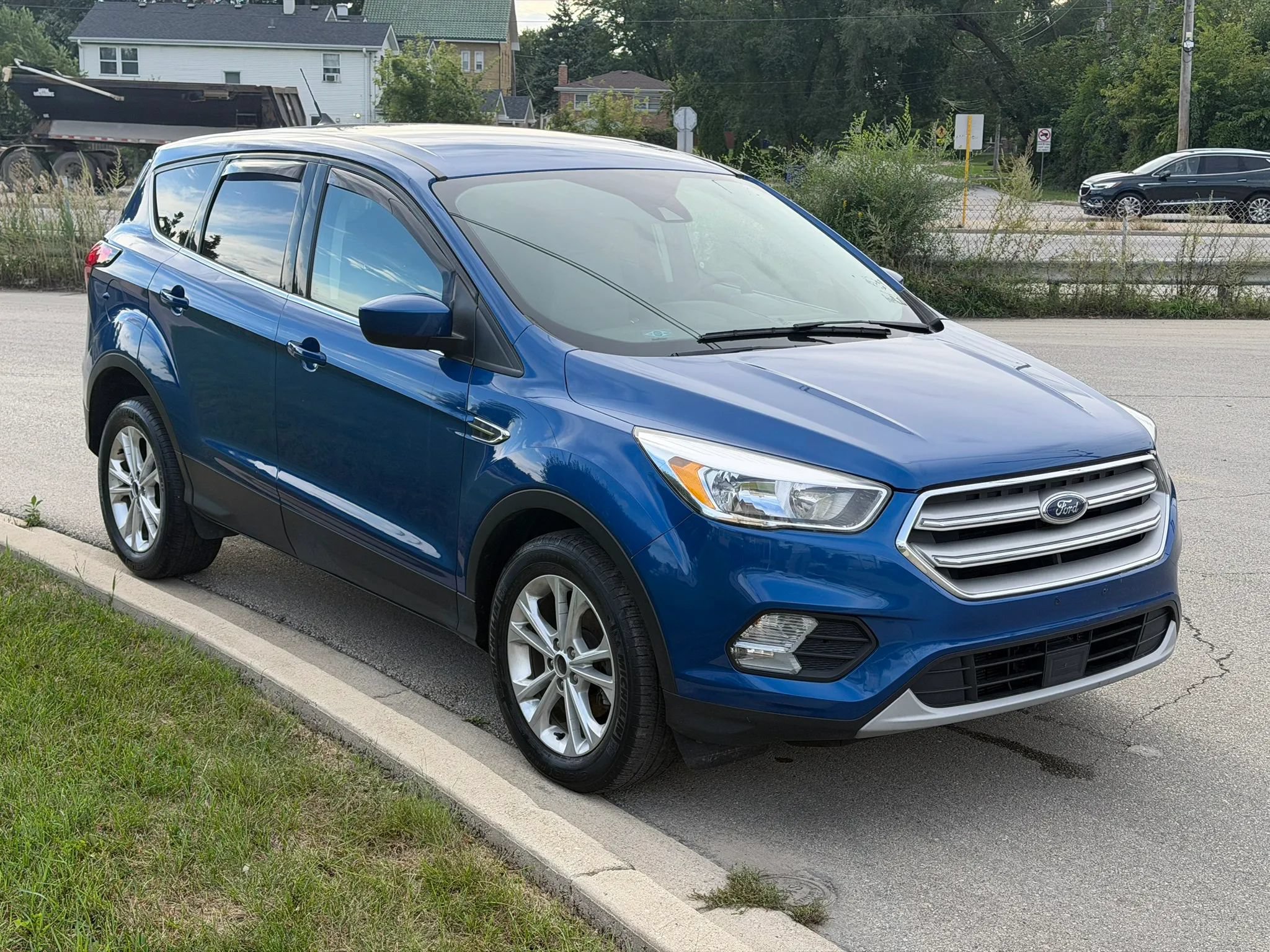 Used 2019 Ford Escape SE FWD image 7
