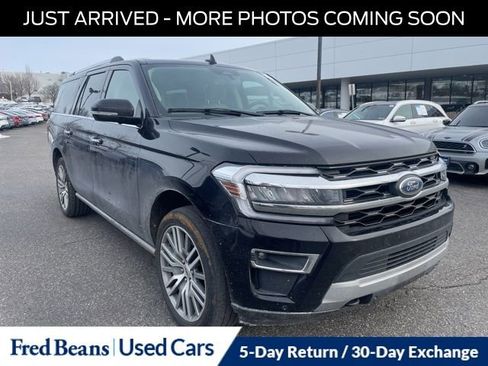Used 2022 Ford Expedition Max Limited image 1