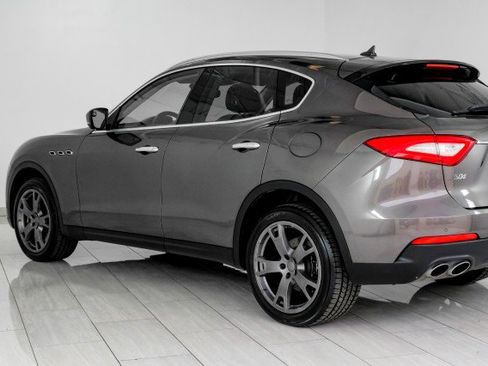 Used 2017 Maserati Levante S image 49