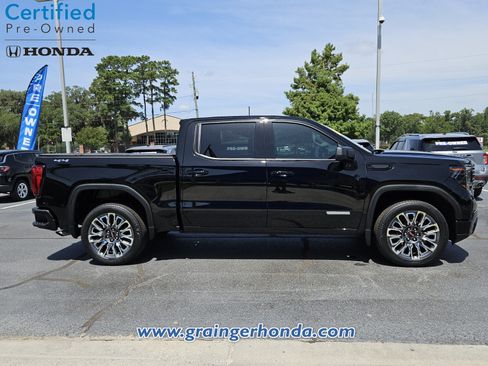 Used 2024 GMC Sierra 1500 Elevation AWD/4WD image 6