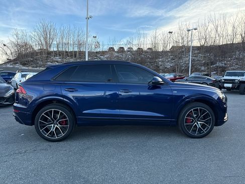 Used 2019 Audi Q8 Premium Plus w/ Premium Plus image 10