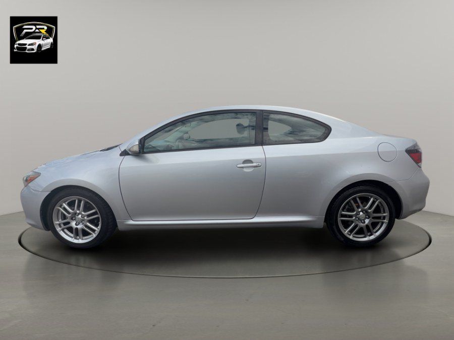 Used 2010 Scion tC FWD image 2