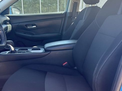 Used 2023 Nissan Sentra SV image 8