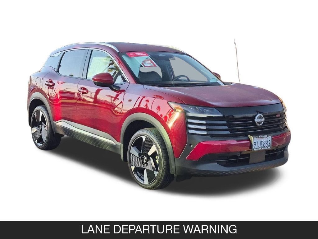 Certified 2025 Nissan Kicks SR FWD image 2