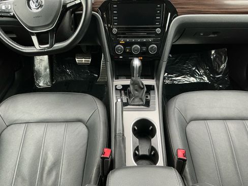 Used 2020 Volkswagen Passat 2.0T SEL image 11