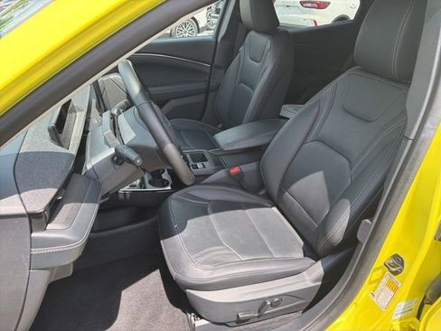 Used 2025 Ford Mustang Mach-E Premium RWD image 16