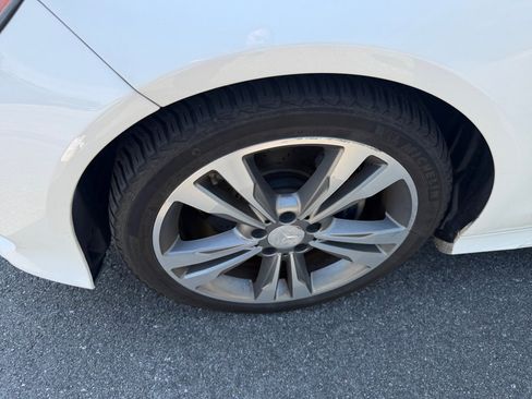 Used 2016 Mercedes-Benz E 350 Sedan image 31
