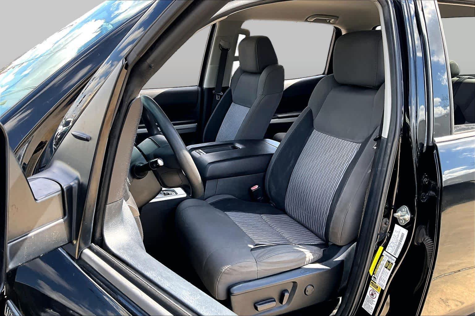 Used 2014 Toyota Tundra SR5 w/ SR5 Upgrade Package RWD image 8