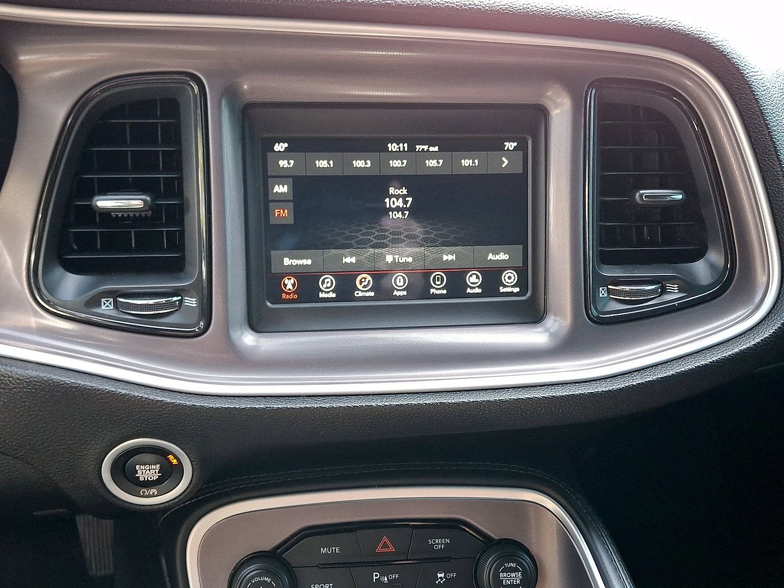 Used 2022 Dodge Challenger GT RWD image 14