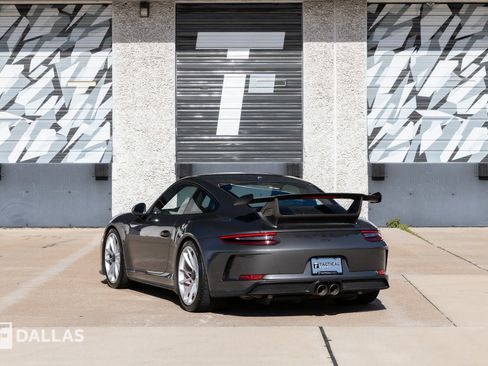 Used 2019 Porsche 911 GT3 image 13