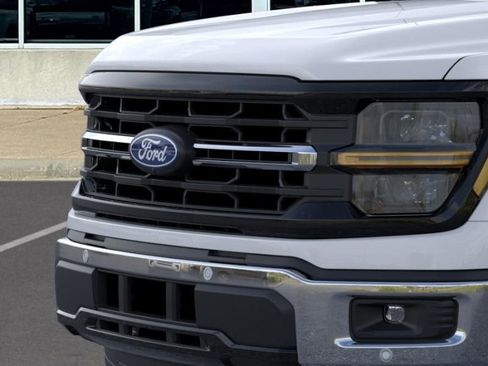 New 2025 Ford F150 XLT w/ Equipment Group 302A MID image 39