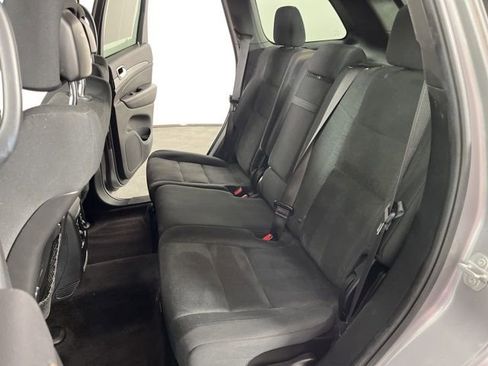 Used 2017 Jeep Grand Cherokee Laredo w/ Quick Order Package 2BE image 44