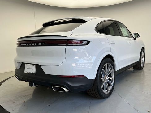 Used 2026 Porsche Cayenne Coupe AWD/4WD image 22