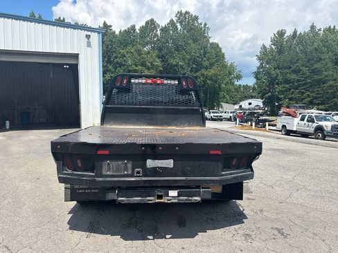 Used 2021 RAM 3500 Tradesman w/ Chrome Appearance Group AWD/4WD image 6