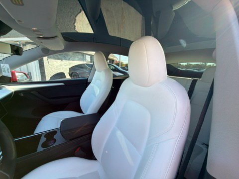 Used 2023 Tesla Model Y AWD image 14