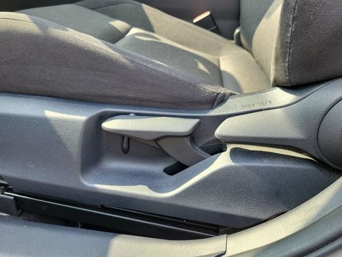Used 2025 Toyota Camry LE FWD image 20