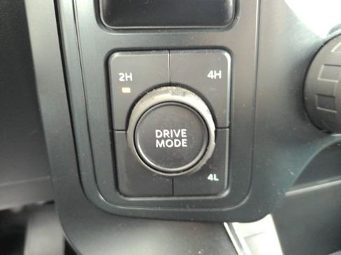 Used 2025 Ford F150 STX image 36