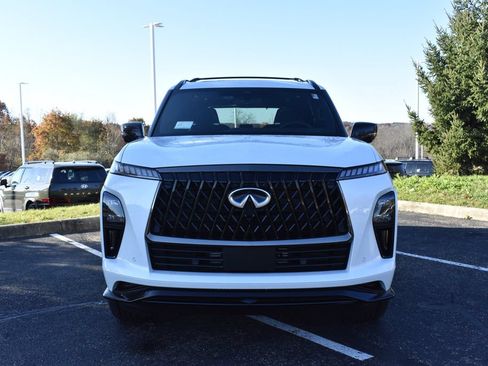 Certified 2026 INFINITI QX80 4WD w/ Sport Exterior Package image 8