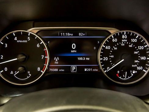 Used 2021 Nissan Sentra SR w/ SR Premium Package FWD image 16